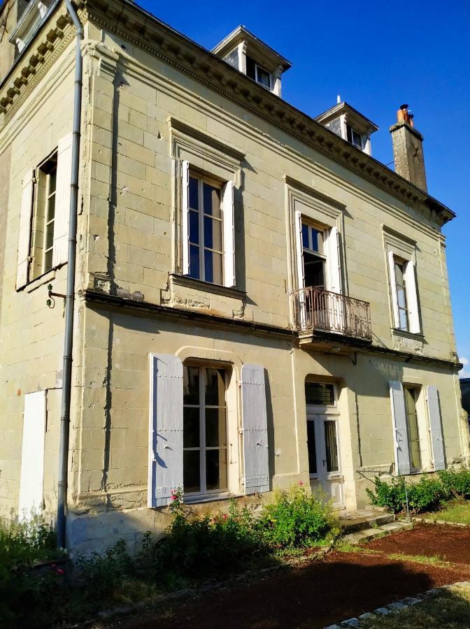 Le Gite Du Tresor Apartment Montreuil-Bellay Exterior photo